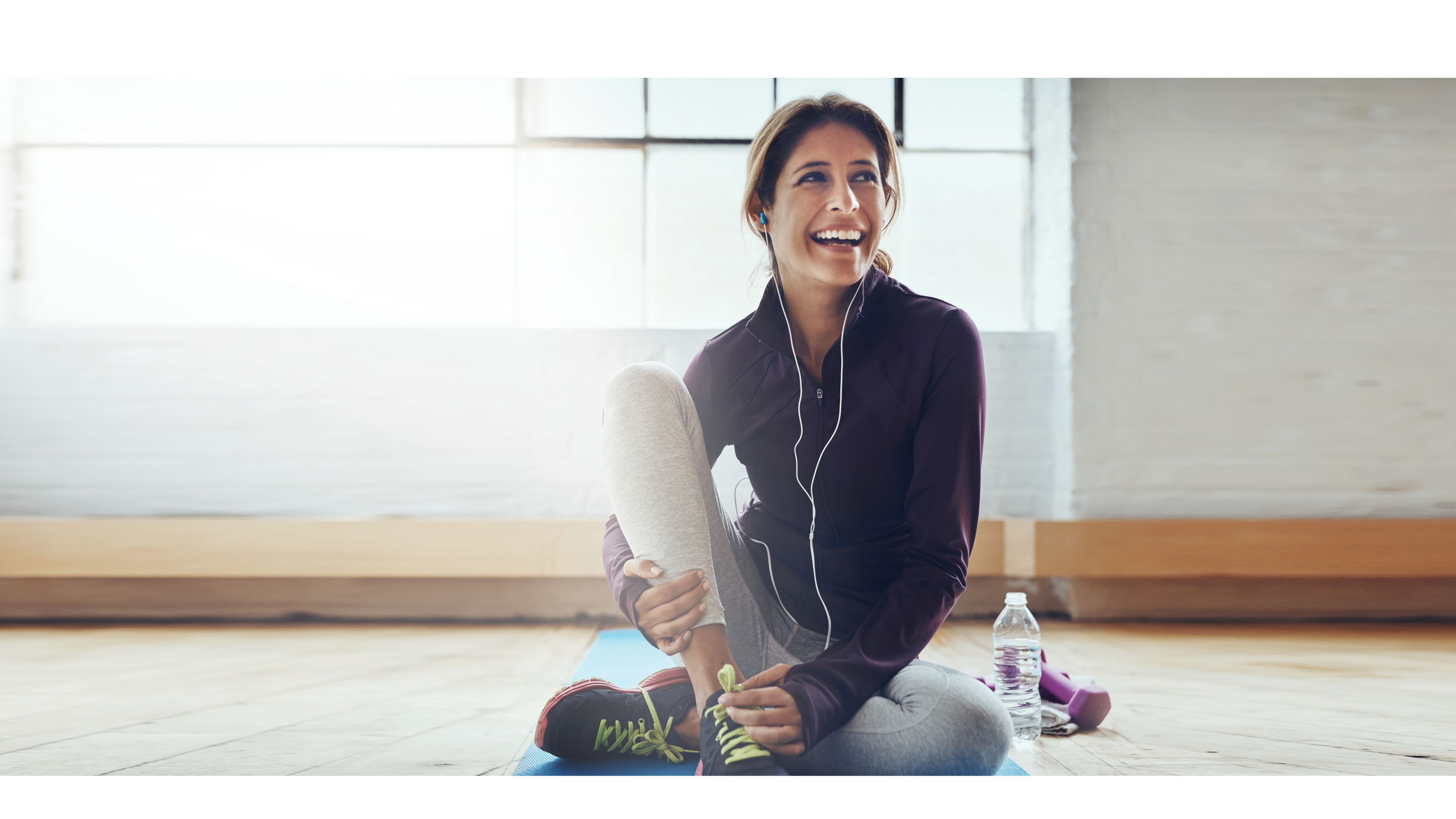 A woman being heart healthy and exercising.